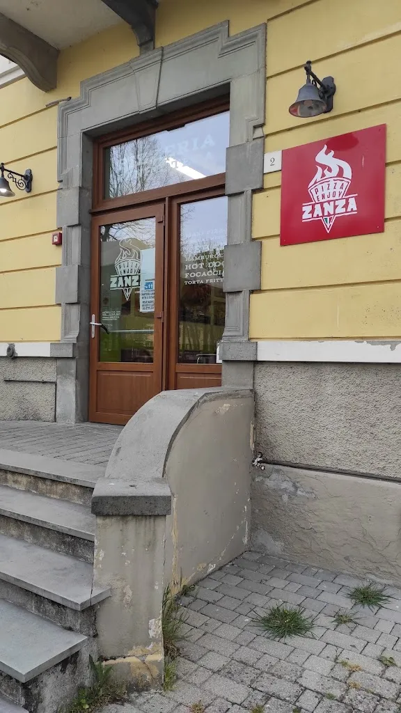 Pizza Enjoy Zanza_Borgo Val di Taro_slider_image_1