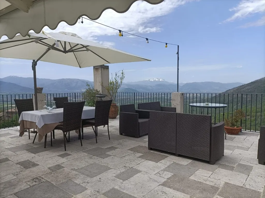 Taverna de li Caldora restaurant in Pacentro