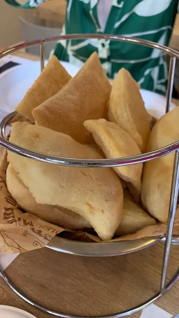 Rita Losa_La Locomotiva Gastronomica, Specialità Emiliane, Gnocco Fritto, enoteca_Brescello_review