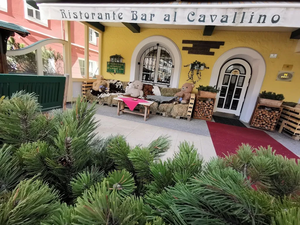 Weißes Rössl restaurant in Borzano