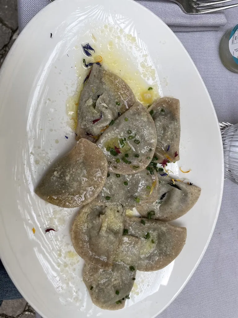 Lotte Claassen_Franziskanerstuben_Borzano_review