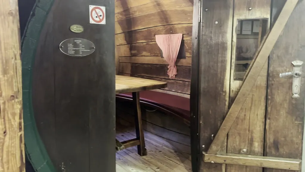 Leo Leo_Kampill_Borzano_review