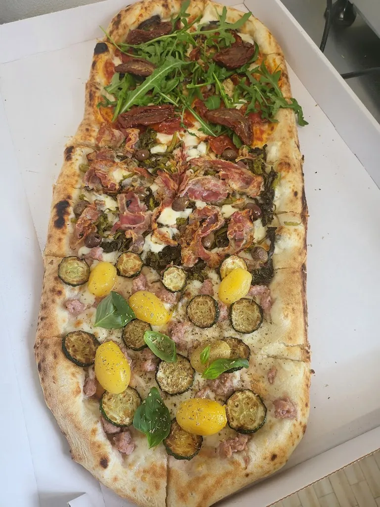 Pizzeria da asporto Baci Abbracci_Bubano_slider_image_3