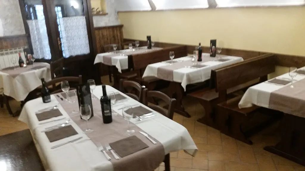 Ristorante Il Borgo Antico_Barrea_slider_image_1