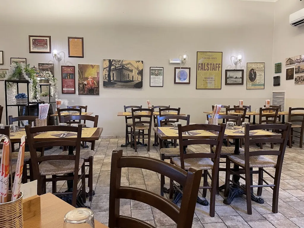 Michela_Cafè Pizzosteria Palazzo Orlandi_Busseto_review