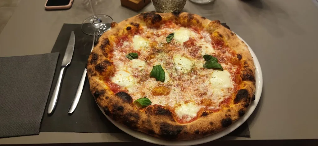 Menu_LOVE pizza&bistrot_Cadè-Gaida_immagine_5