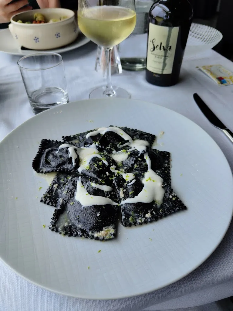 Menu_Polis Seafood Restaurant and Pizzeria_Cadè-Gaida_image_8