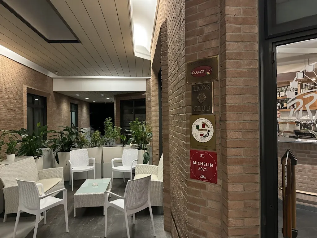 Debaditya Ghosh_Ristorante Prater_Cadè-Gaida_review