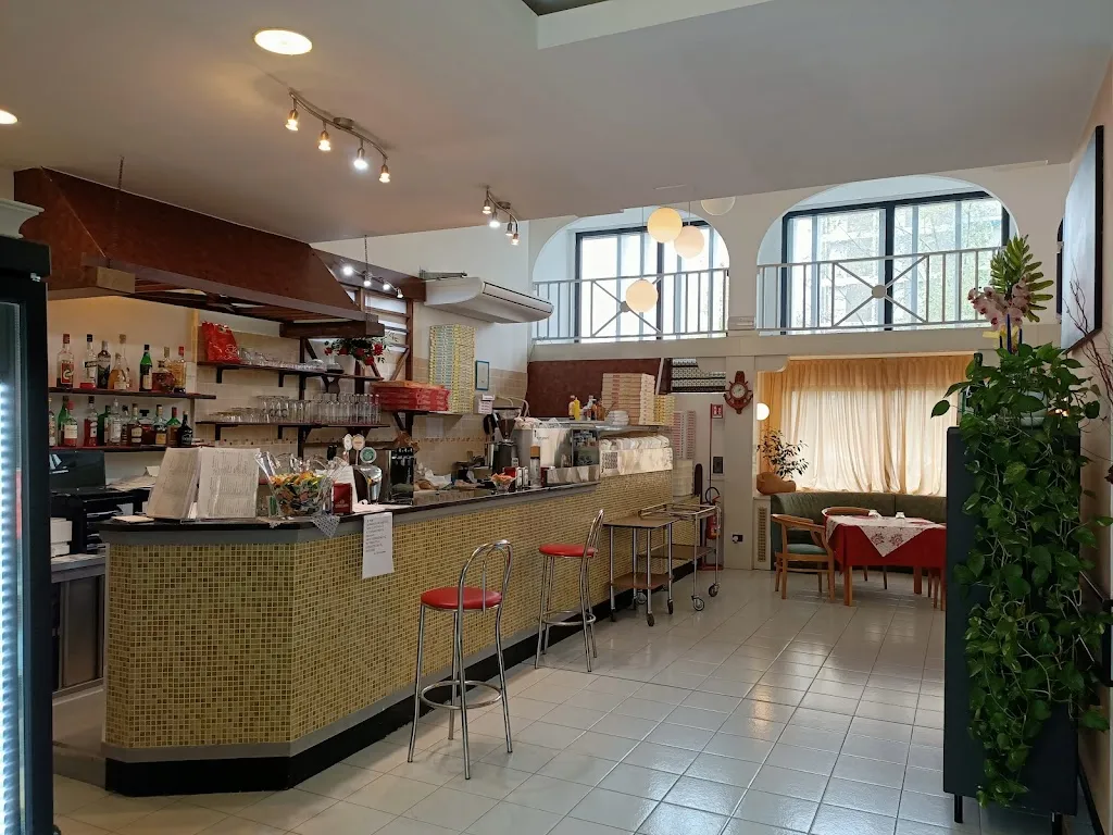 Ristorante Pizzeria "Da Mary" restaurant in Cadè-Gaida