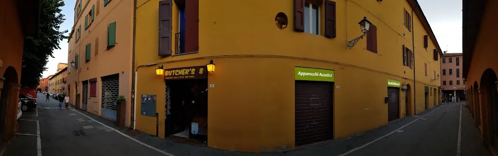 Butcher's 8 restaurant in Budrio