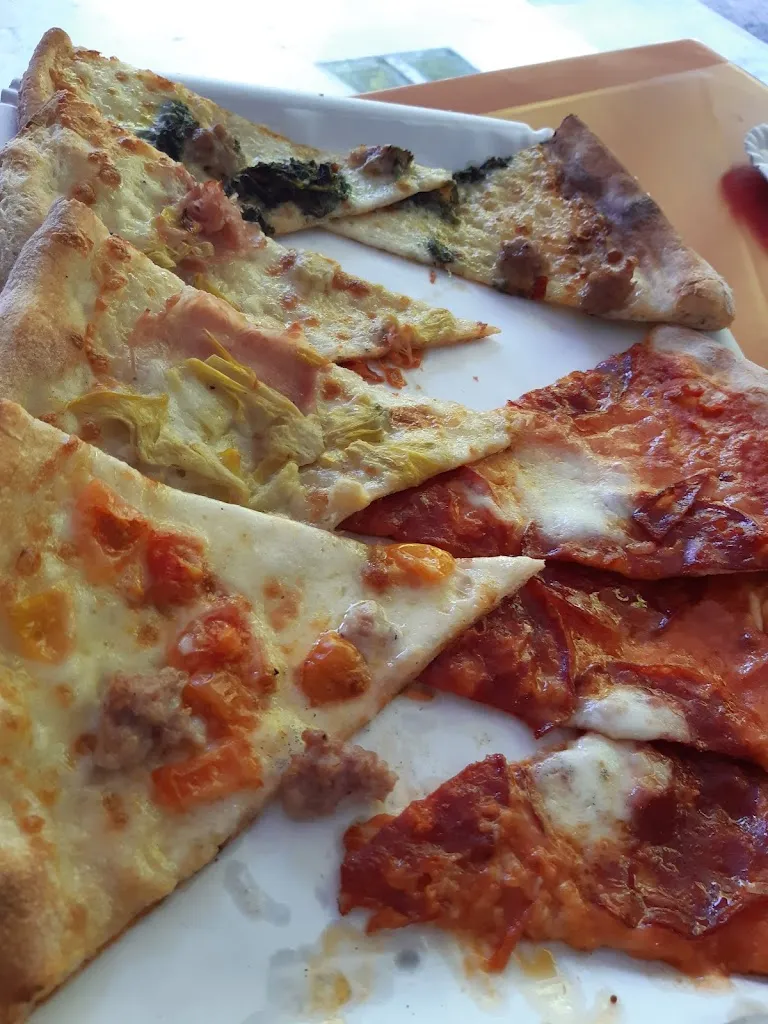 Menu_Pizzeria l'Asso di Spada di Seghini Giorgia C. Snc_Pagliare_image_8