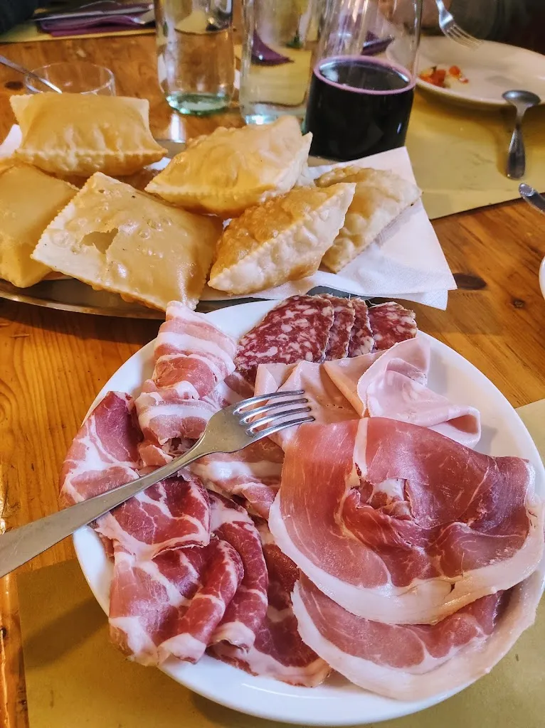 osteria laghi seta, prunt da magner restaurant in Cadelbosco di Sotto