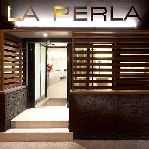 La Perla ristorante pizzeria restaurant in Cadelbosco di Sotto