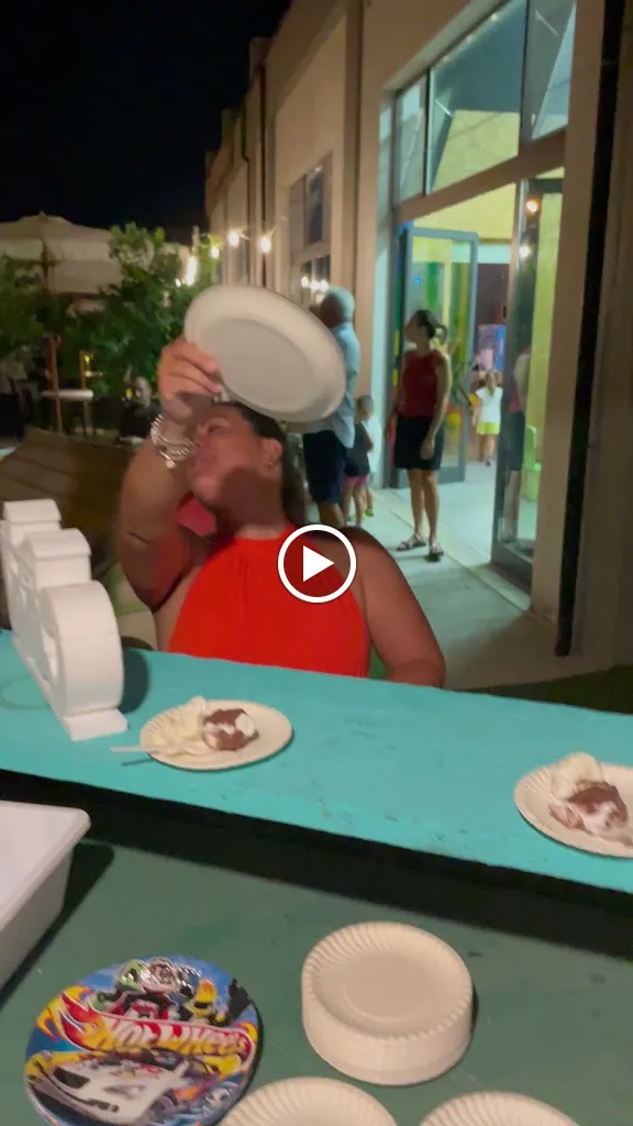 Party Cool, ristorante per feste e compleanni a Pagliare_Pagliare_slider_image_2