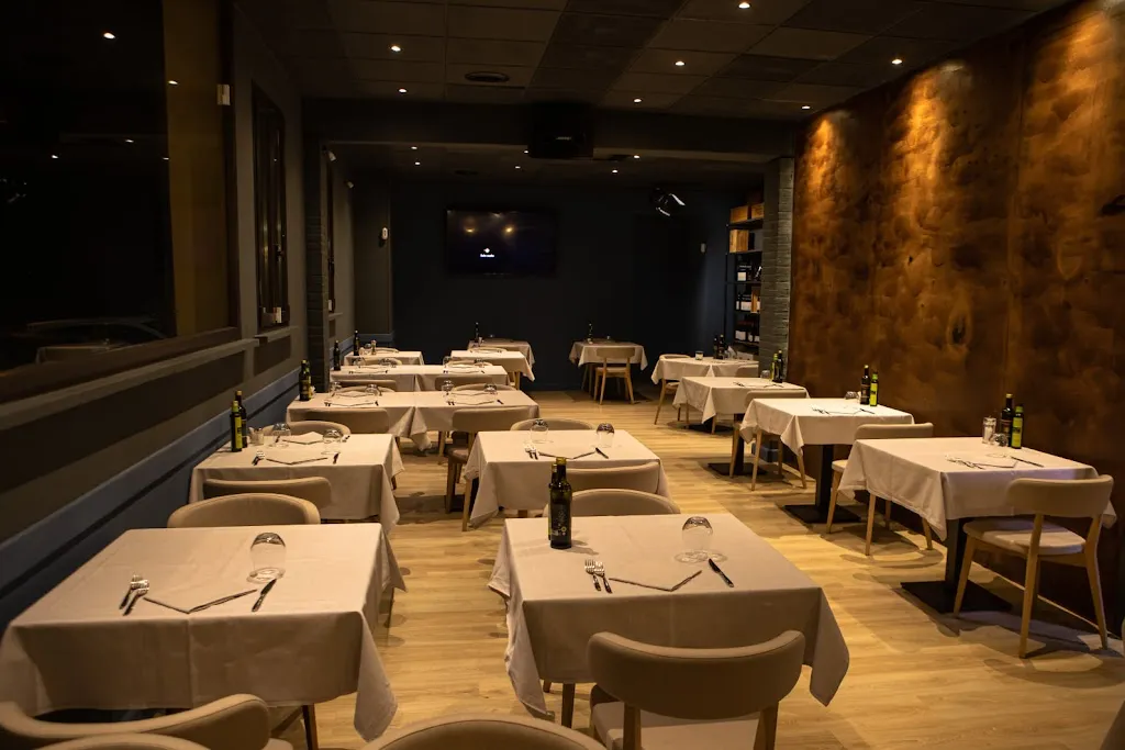 cinque.25 Drink e Cucina_Cadelbosco di Sopra_slider_image_1