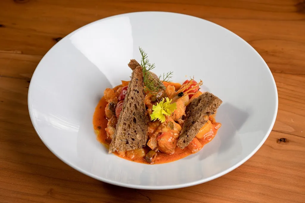 cinque.25 Drink e Cucina_Cadelbosco di Sopra_slider_image_2