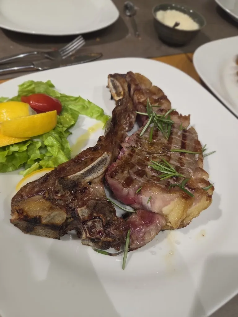 Sunghwan Shim_Il Ponte Ristorante - Rivabella_Calderino_review