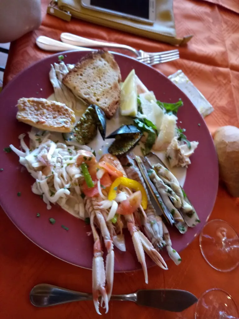 Menu_Ristorante Mare E Monti di Monticelli Daniela_Pagliare_image_3