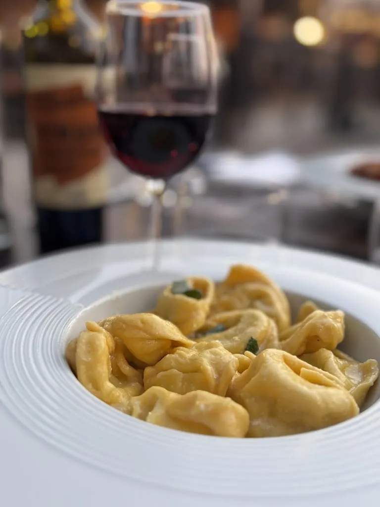 Longara - Ristorante Laghetto_Calderara di Reno_slider_image_2