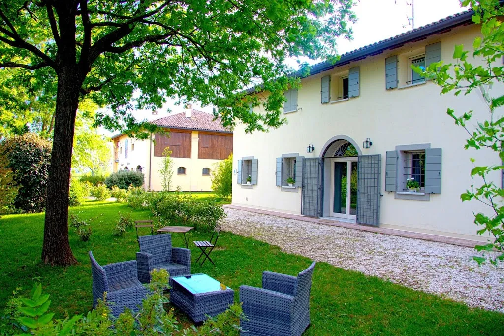 Locanda del Toro restaurant in Calderara di Reno