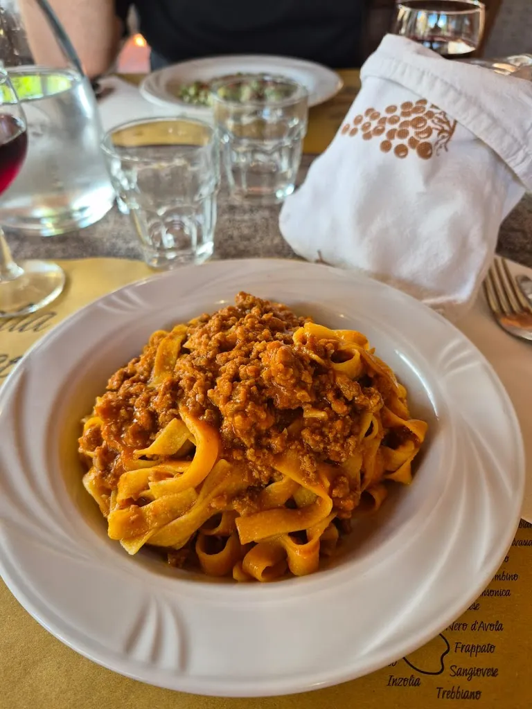 Trattoria Da Gianna_Calderara di Reno_slider_image_3