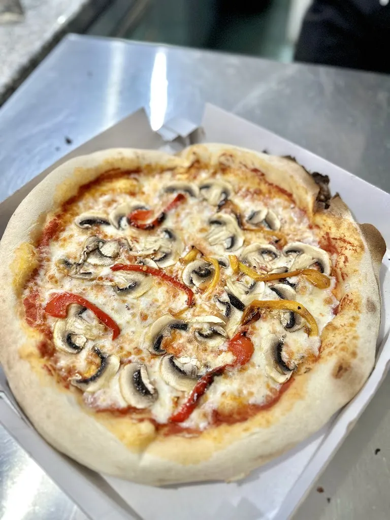 Pizzeria e kebaberia Spiga d’oro_Calderara di Reno_slider_image_3