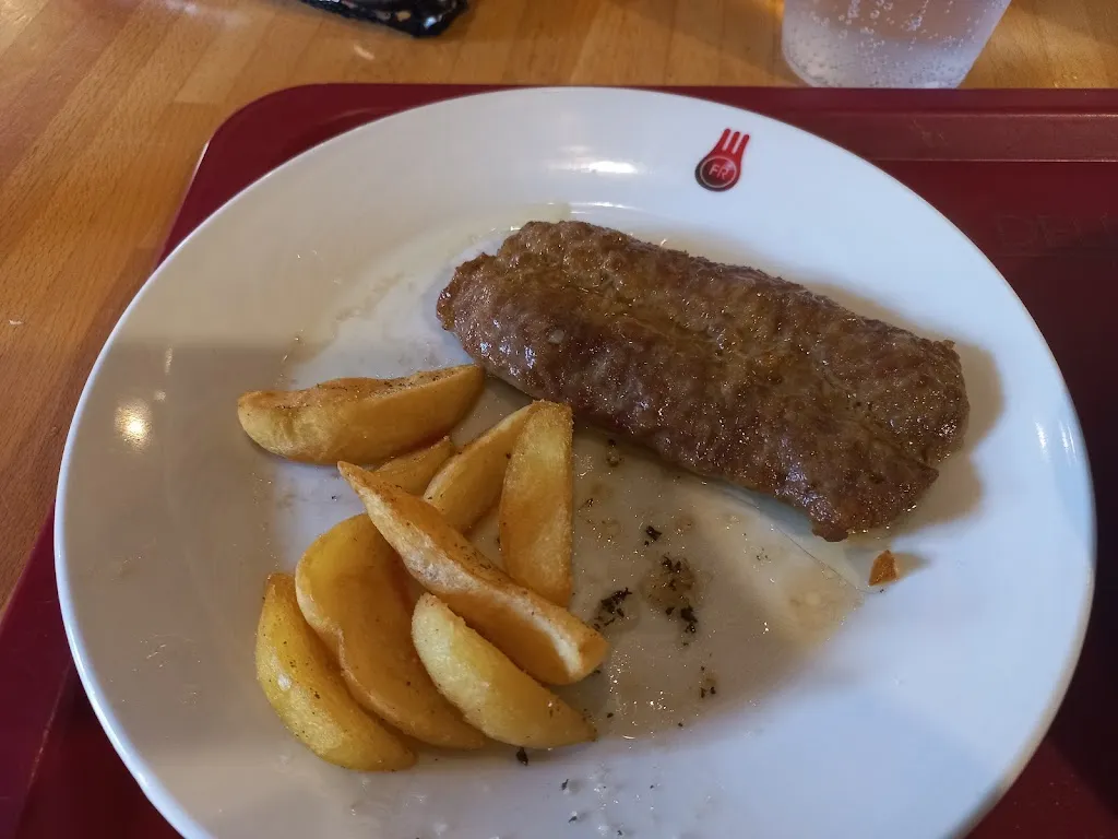 Gennaro Attanasio_Isola 12 - Lippo_Calderara di Reno_review