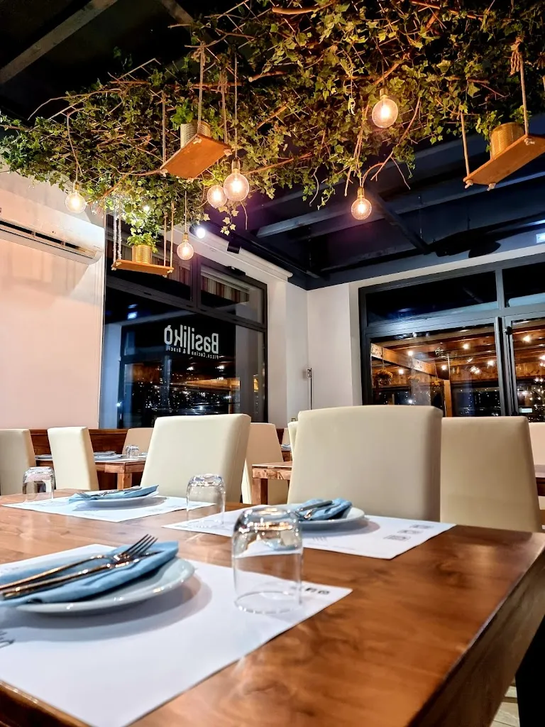 Basilikò Pizza Cucina e Braci restaurant in Paglieta