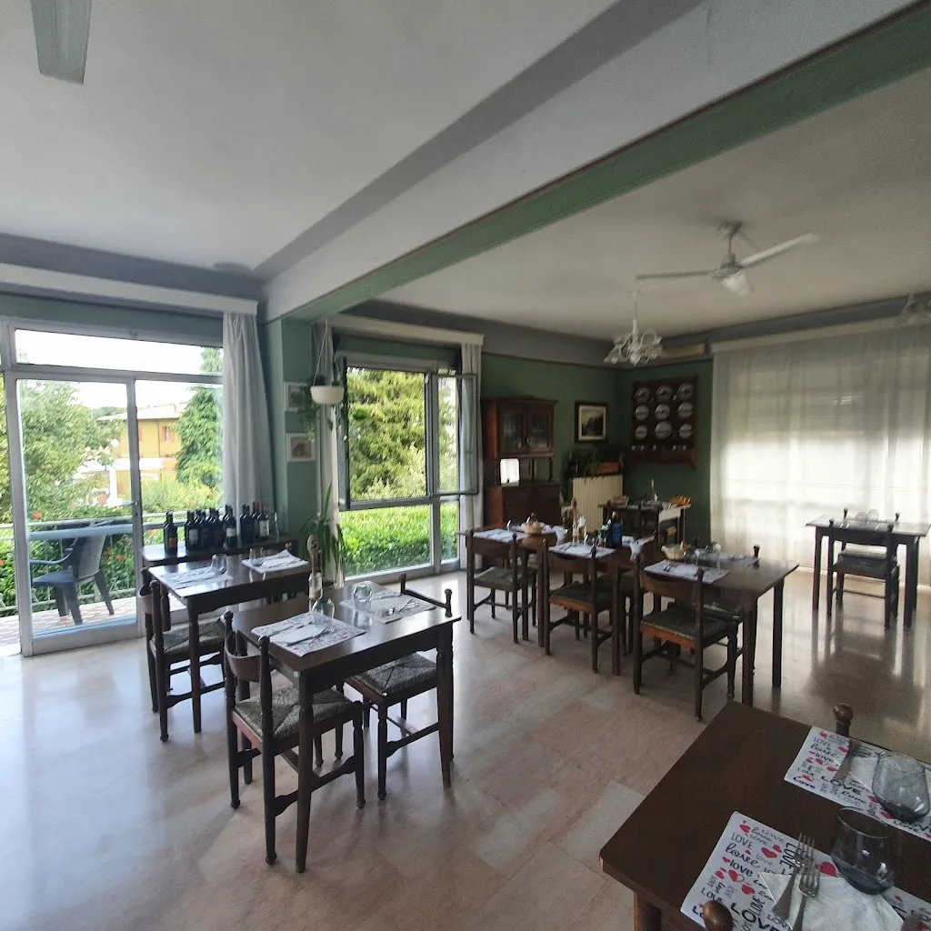 Gabriele Illica_Bar Albergo Ristorante Mantovani_Calestano_review