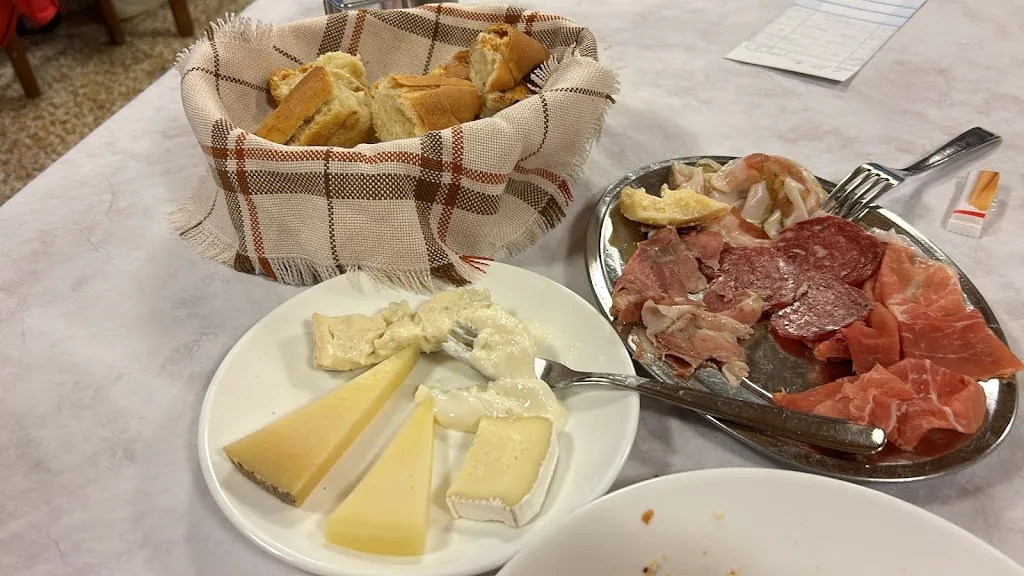 Trattoria Da Moi_Camposanto_slider_image_3