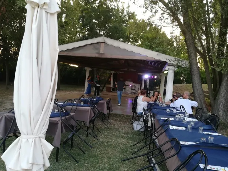 Ristorante Pizzeria da Camillo_Camposanto_slider_image_1