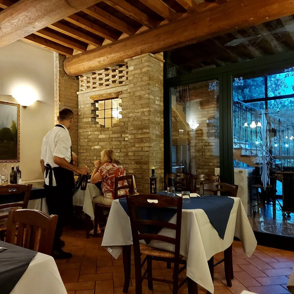 Ristorante Pizzeria da Camillo_Camposanto_slider_image_3