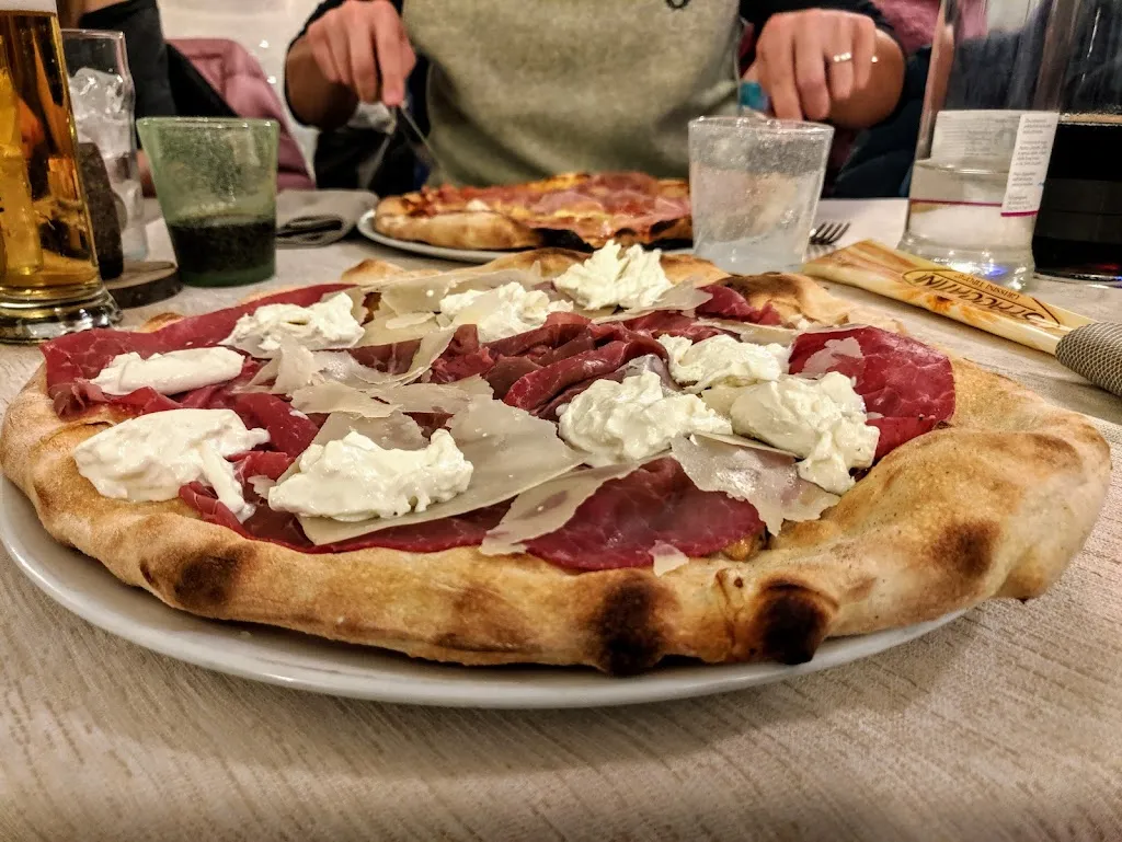 SMAGNA Ristorante Pizzeria_Campagnola Emilia_slider_image_3