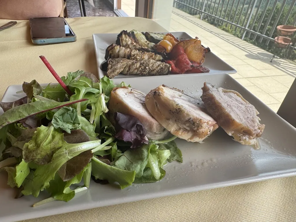 Trattoria Salvi_Camugnano_slider_image_3