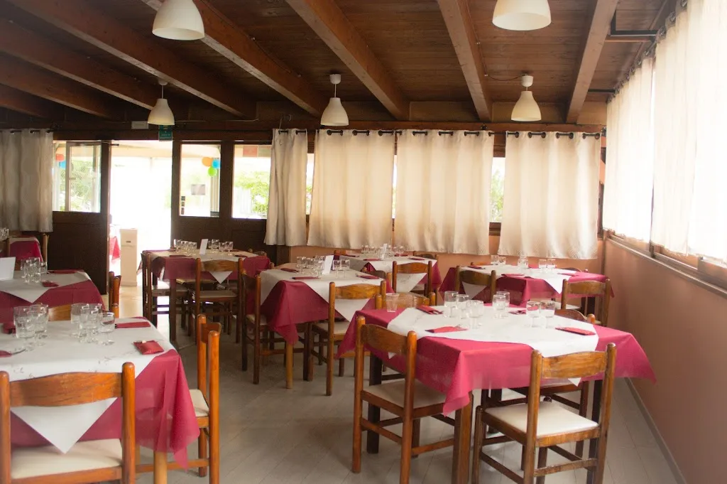 Trattoria Pizzeria da Angela restaurant in Paglieta