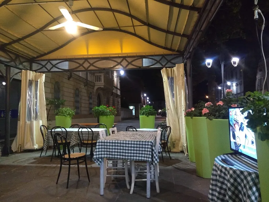 Bar Pizzeria Trattoria Le Bontà_Caorso_slider_image_1