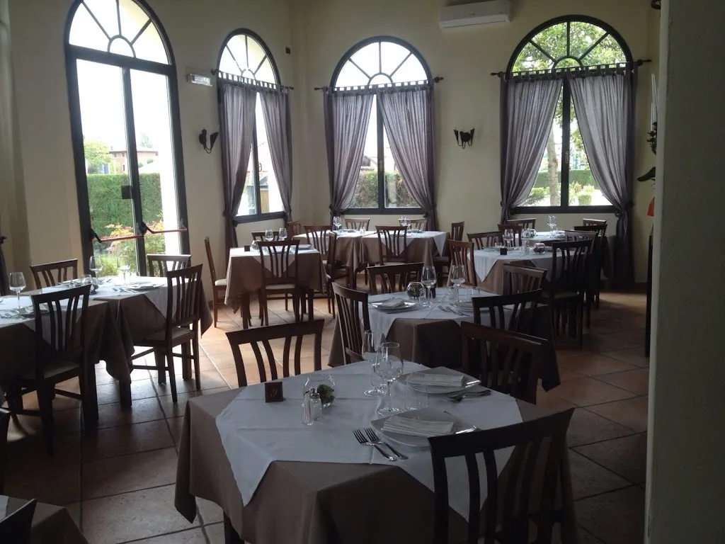 Corte degli Ulivi restaurant in Campogalliano