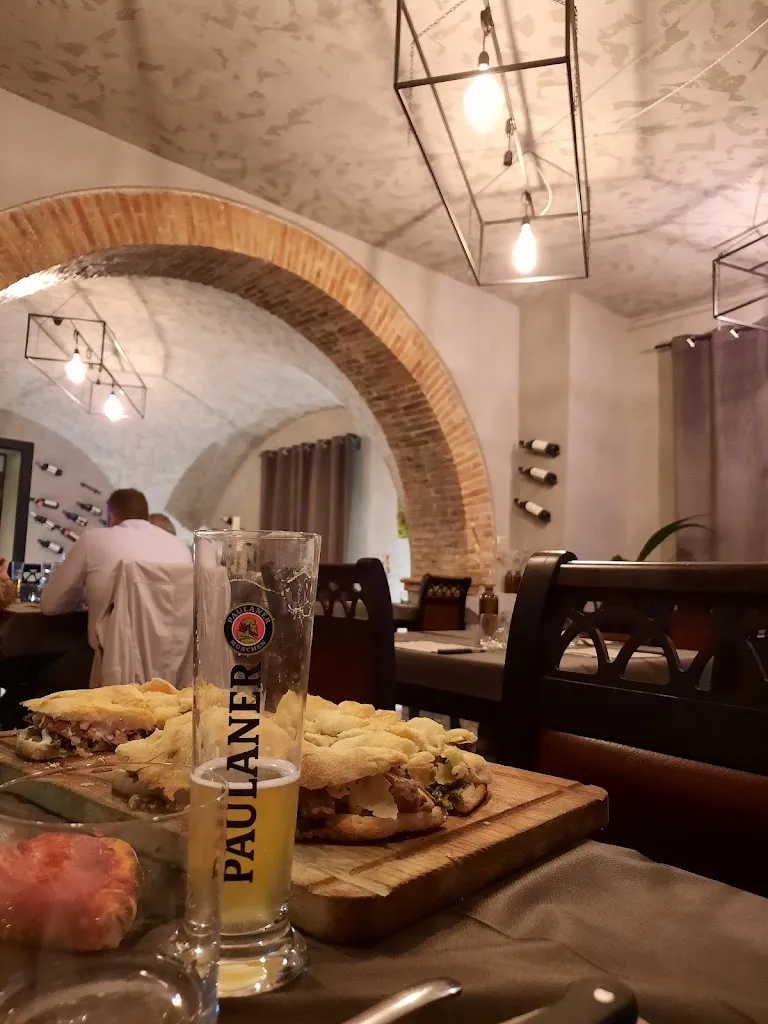 Martina_Trattoria Pizzeria La Torre_Paglieta_review