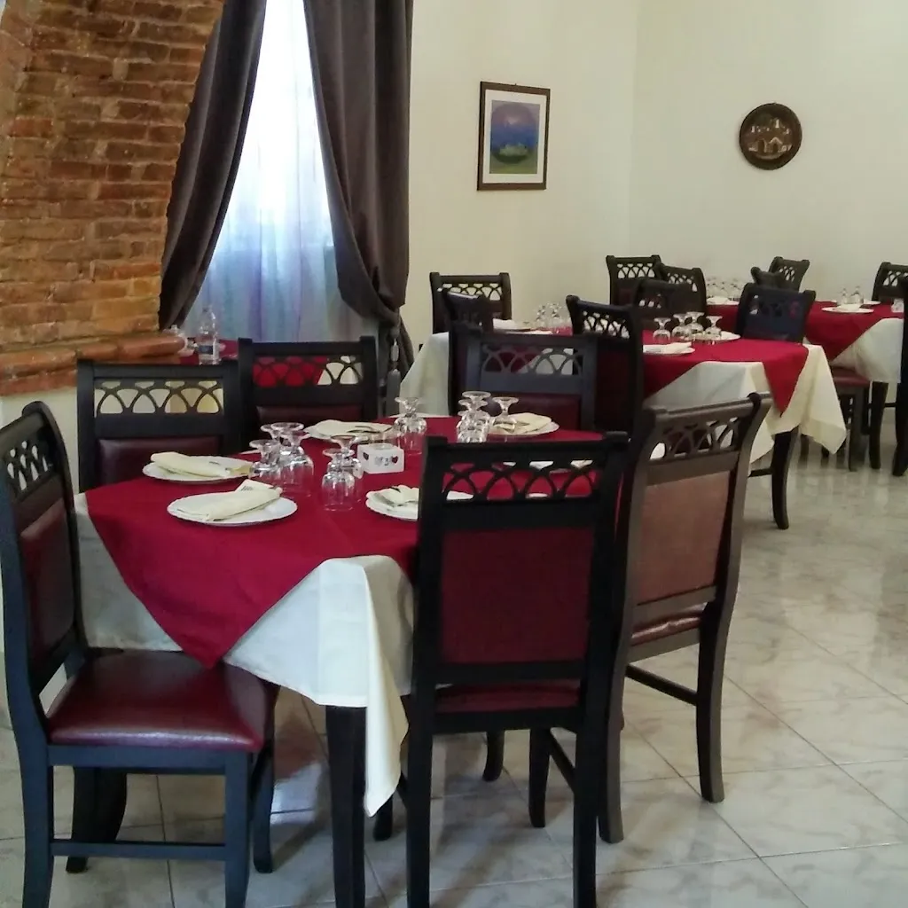 Trattoria Pizzeria La Torre_Paglieta_slider_image_1