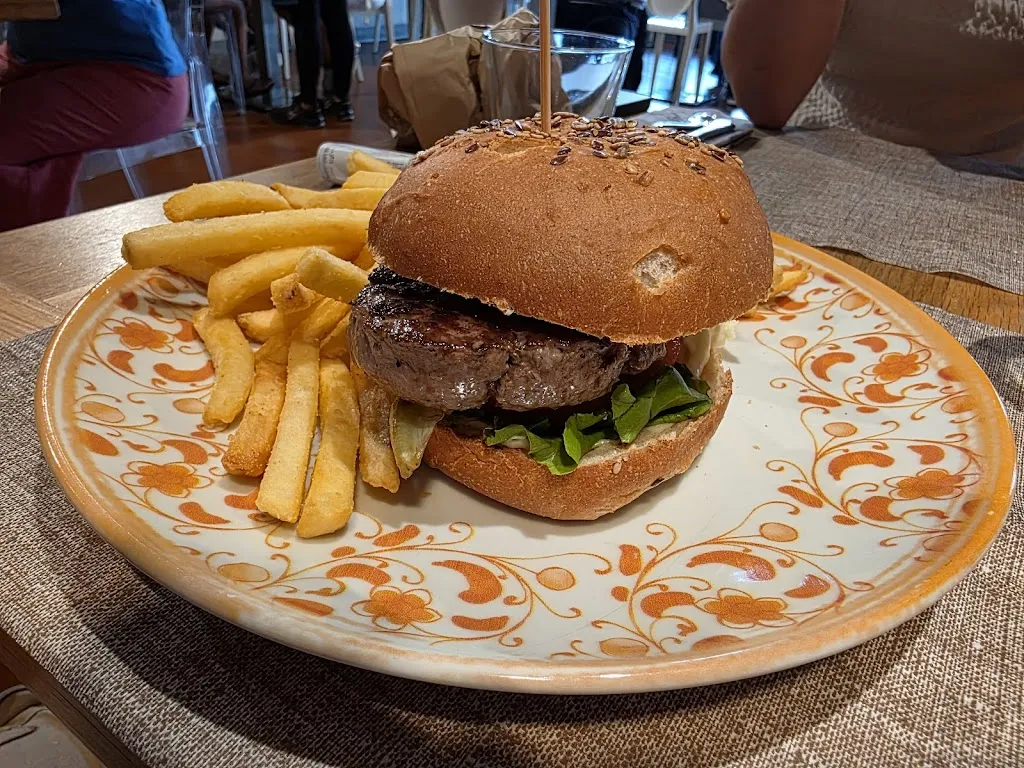 Pisák Tamás_Eataly x Autogrill Secchia Ovest_Campogalliano_review