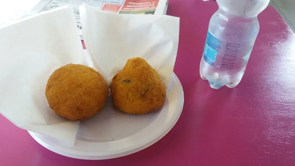 Marco Fiore_Il Mandorlo In Fiore_Campogalliano_review