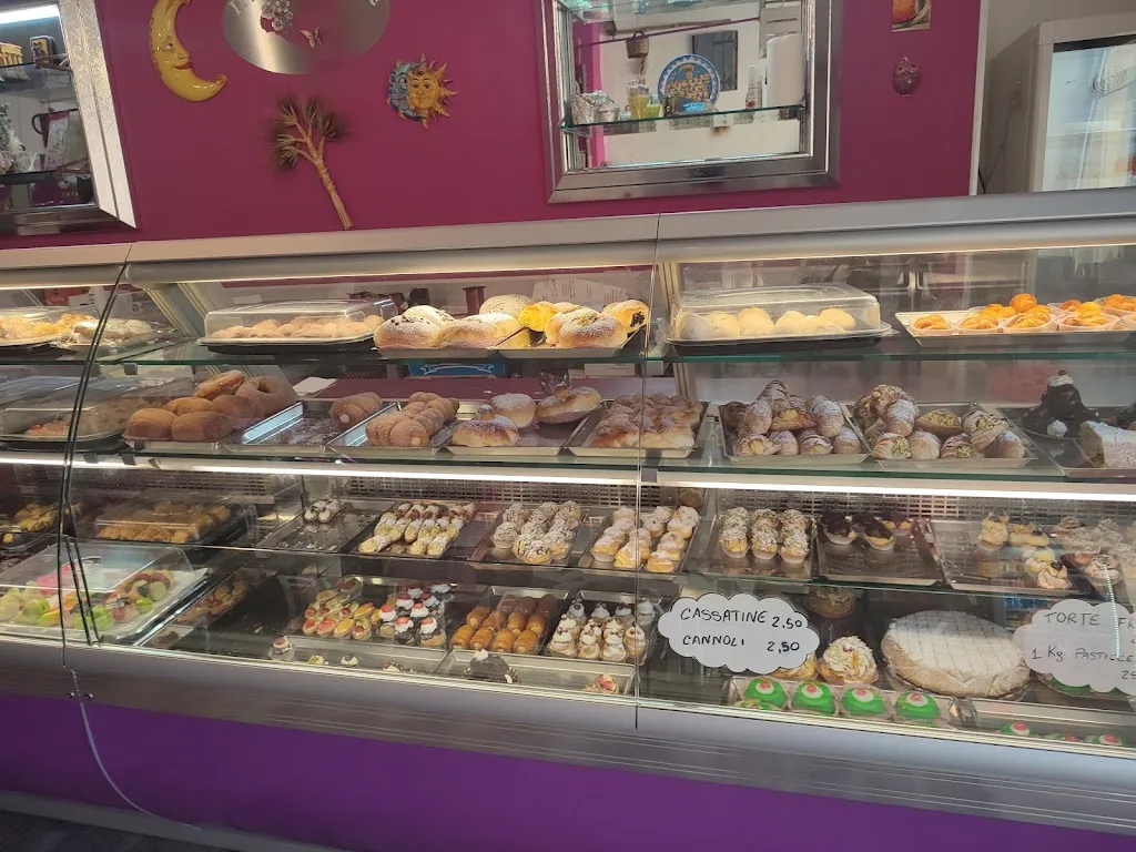 Il Mandorlo In Fiore_Campogalliano_slider_image_3