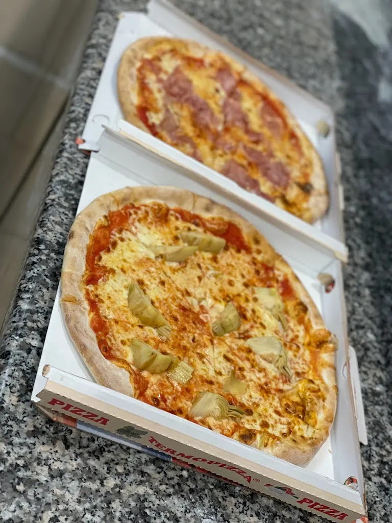 Menu_BLACK ISTANBUL Kebap Pizzer_Carpaneto Piacentino_image_3