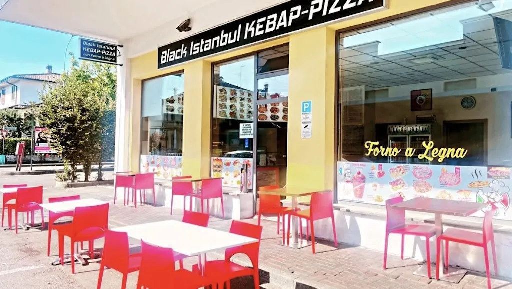 BLACK ISTANBUL Kebap Pizzer restaurant in Carpaneto Piacentino