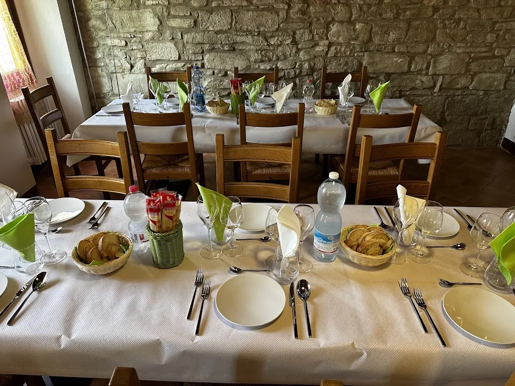 Home Restaurant Nonna Betty Carpineti_Carpineti_slider_image_1