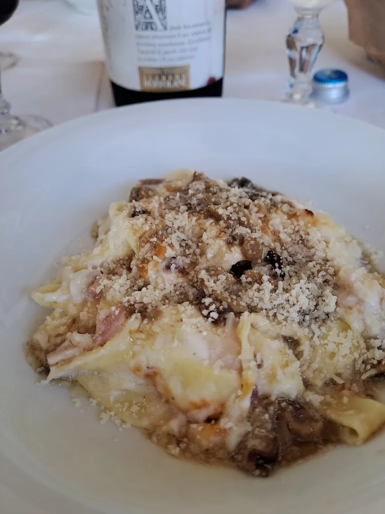 Osteria Il Monte_Carpineti_slider_image_2