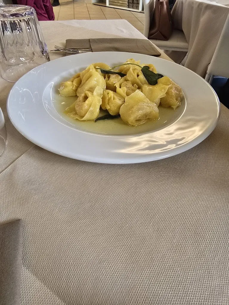 Maurizio Lodesani_Ristorante Pizzeria IL DOLCE SIMPOSIO_Carpineti_review