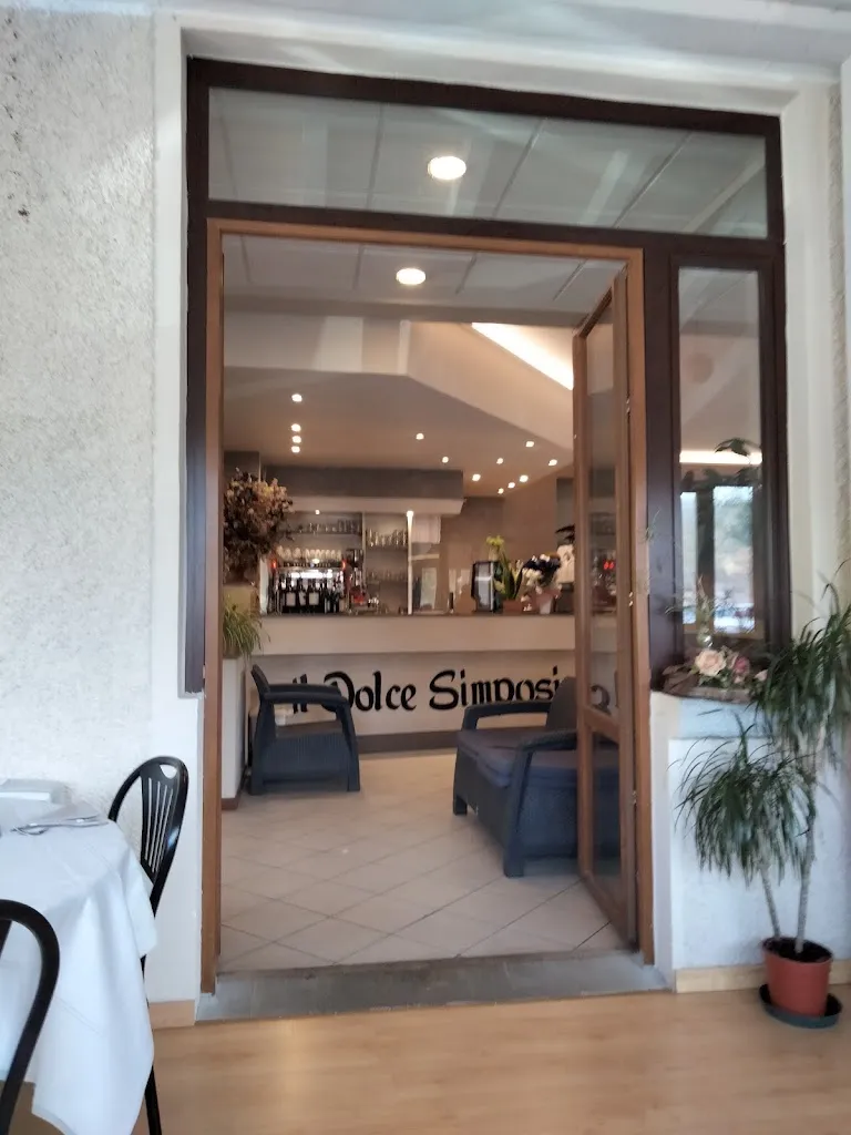 Ristorante Pizzeria IL DOLCE SIMPOSIO restaurant in Carpineti
