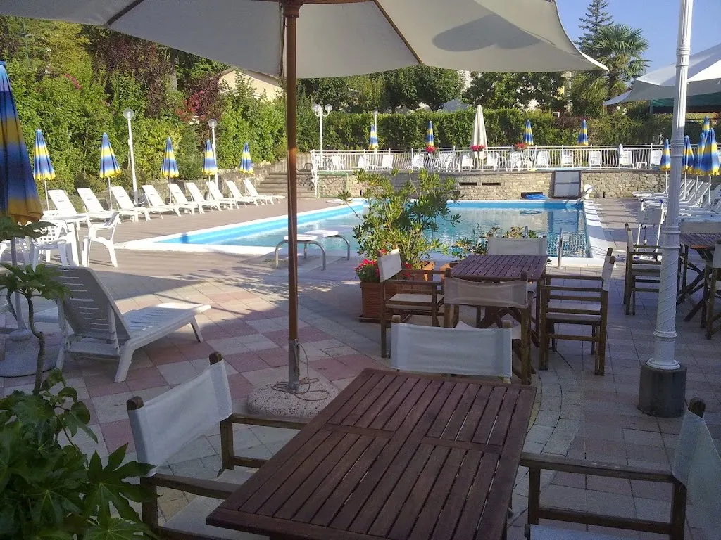 Hotel Gallo restaurant in Castel del Rio