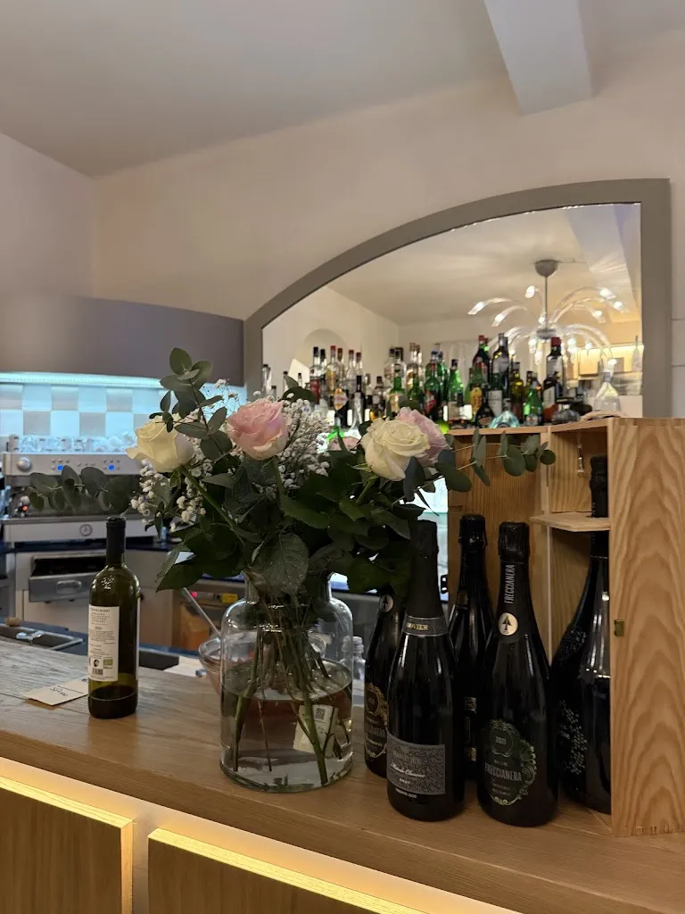 Aleksandra Padezhnova_Il Carducci_Carpi Centro_review